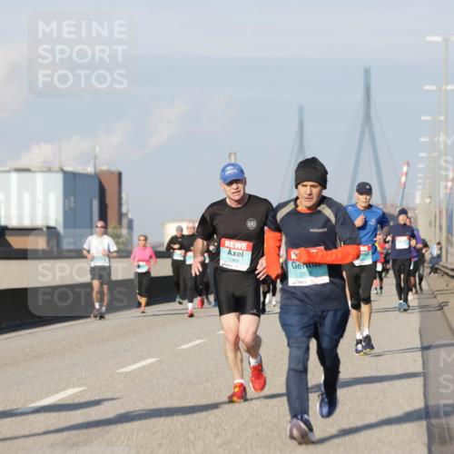 03.10.2025 - Köhlbrandbrückenlauf Jannik Wohlers http://msf.ph/oto/9079493 03.10.2025 09:53:33 Position 3 1764, 1369, 2805 meine-sportfotos.de