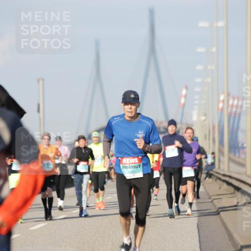 03.10.2025 - Köhlbrandbrückenlauf Jannik Wohlers http://msf.ph/oto/9079544 03.10.2025 09:53:35 Position 3 3261 meine-sportfotos.de
