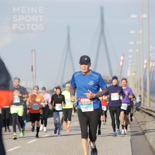 03.10.2025 - Köhlbrandbrückenlauf Jannik Wohlers http://msf.ph/oto/9079563 03.10.2025 09:53:35 Position 3 3261 meine-sportfotos.de