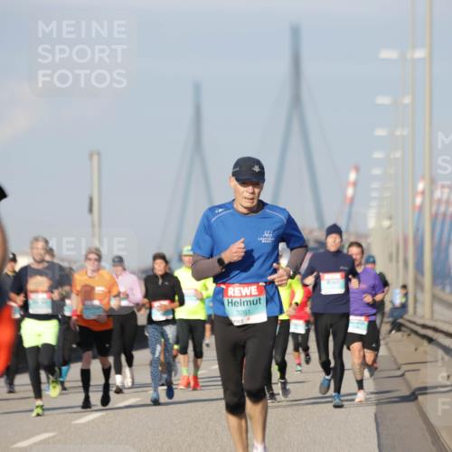 03.10.2025 - Köhlbrandbrückenlauf Jannik Wohlers http://msf.ph/oto/9079573 03.10.2025 09:53:35 Position 3 3261 meine-sportfotos.de