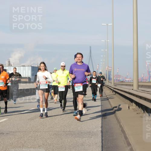 03.10.2025 - Köhlbrandbrückenlauf Jannik Wohlers http://msf.ph/oto/9079899 03.10.2025 09:53:43 Position 3 478, 1203 meine-sportfotos.de