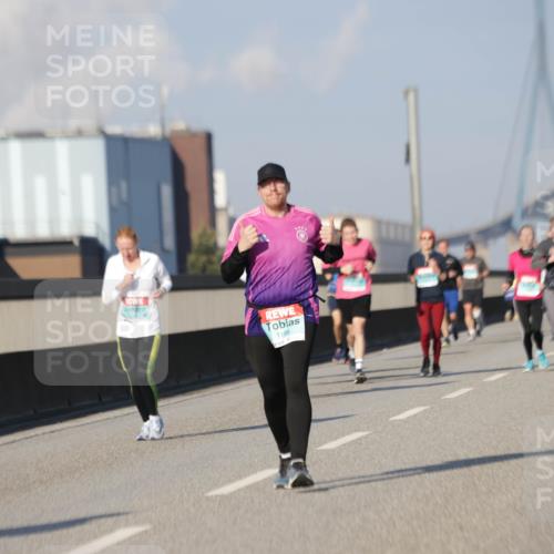 03.10.2025 - Köhlbrandbrückenlauf Jannik Wohlers http://msf.ph/oto/9080224 03.10.2025 09:53:55 Position 3 1188 meine-sportfotos.de
