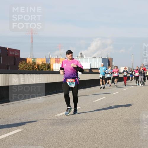 03.10.2025 - Köhlbrandbrückenlauf Jannik Wohlers http://msf.ph/oto/9080259 03.10.2025 09:53:59 Position 3  meine-sportfotos.de