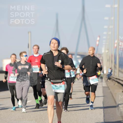 03.10.2025 - Köhlbrandbrückenlauf Jannik Wohlers http://msf.ph/oto/9080309 03.10.2025 09:54:02 Position 3 3493 meine-sportfotos.de
