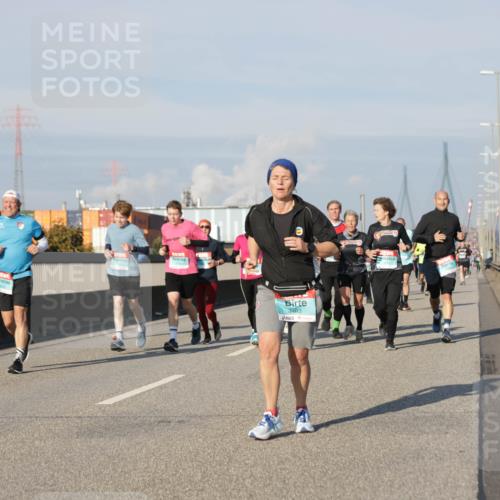 03.10.2025 - Köhlbrandbrückenlauf Jannik Wohlers http://msf.ph/oto/9080381 03.10.2025 09:54:05 Position 3 3493 meine-sportfotos.de