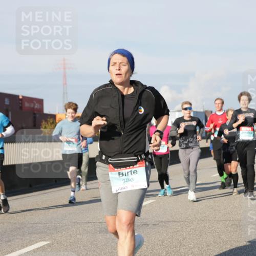 03.10.2025 - Köhlbrandbrückenlauf Jannik Wohlers http://msf.ph/oto/9080466 03.10.2025 09:54:06 Position 3 3493 meine-sportfotos.de