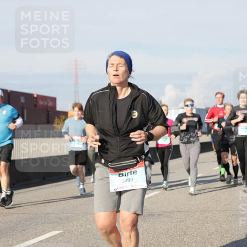 03.10.2025 - Köhlbrandbrückenlauf Jannik Wohlers http://msf.ph/oto/9080479 03.10.2025 09:54:06 Position 3 3493 meine-sportfotos.de