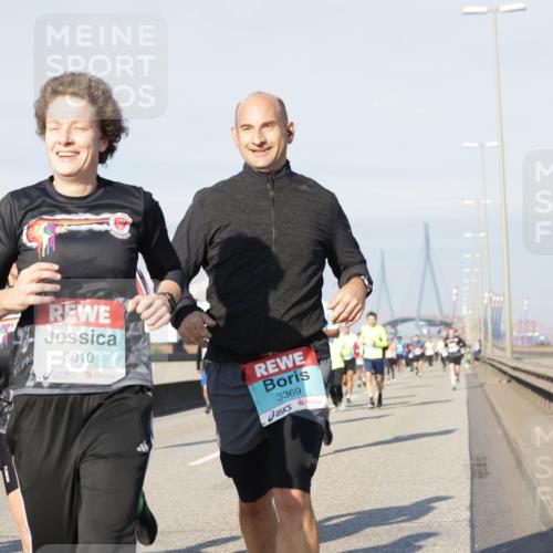 03.10.2025 - Köhlbrandbrückenlauf Jannik Wohlers http://msf.ph/oto/9080596 03.10.2025 09:54:09 Position 3 3010, 3369 meine-sportfotos.de