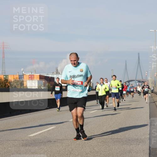 03.10.2025 - Köhlbrandbrückenlauf Jannik Wohlers http://msf.ph/oto/9080629 03.10.2025 09:54:11 Position 3 3128 meine-sportfotos.de