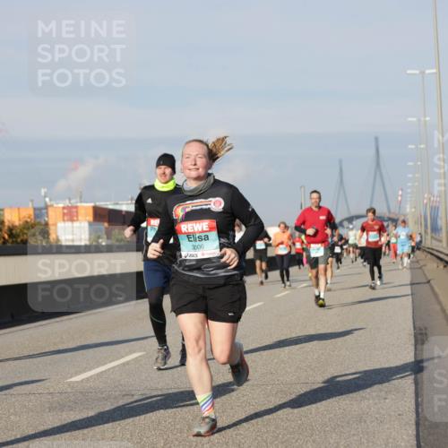 03.10.2025 - Köhlbrandbrückenlauf Jannik Wohlers http://msf.ph/oto/9080839 03.10.2025 09:54:20 Position 3 3006 meine-sportfotos.de