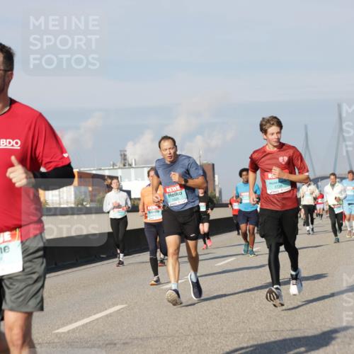 03.10.2025 - Köhlbrandbrückenlauf Jannik Wohlers http://msf.ph/oto/9080959 03.10.2025 09:54:25 Position 3 1375, 3738 meine-sportfotos.de