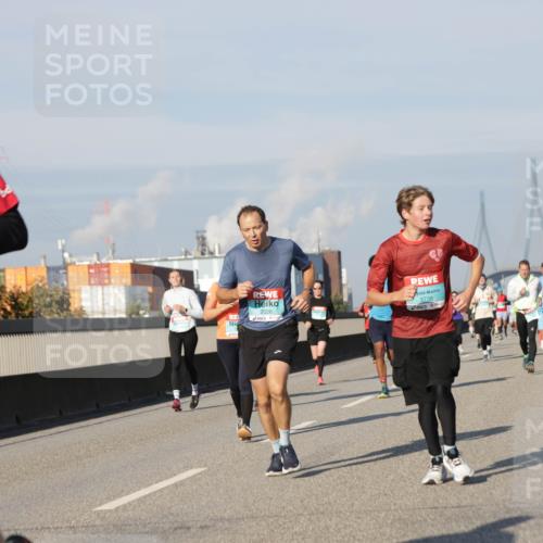 03.10.2025 - Köhlbrandbrückenlauf Jannik Wohlers http://msf.ph/oto/9080985 03.10.2025 09:54:25 Position 3 1375, 6, 2026, 3738 meine-sportfotos.de