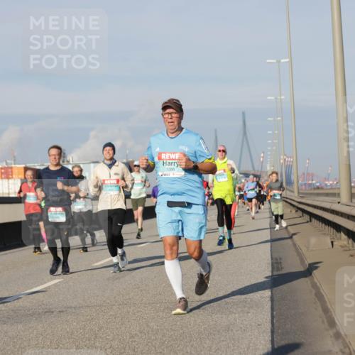 03.10.2025 - Köhlbrandbrückenlauf Jannik Wohlers http://msf.ph/oto/9081342 03.10.2025 09:54:34 Position 3 1286 meine-sportfotos.de