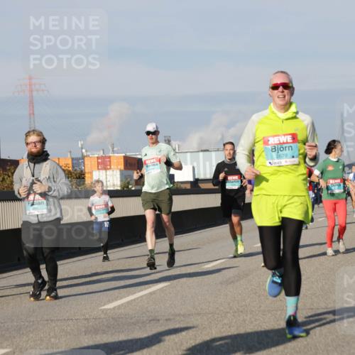 03.10.2025 - Köhlbrandbrückenlauf Jannik Wohlers http://msf.ph/oto/9081483 03.10.2025 09:54:37 Position 3 2891, 10, 2679 meine-sportfotos.de