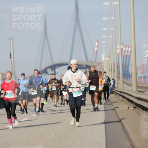 03.10.2025 - Köhlbrandbrückenlauf Jannik Wohlers http://msf.ph/oto/9082078 03.10.2025 09:54:55 Position 3 1544 meine-sportfotos.de