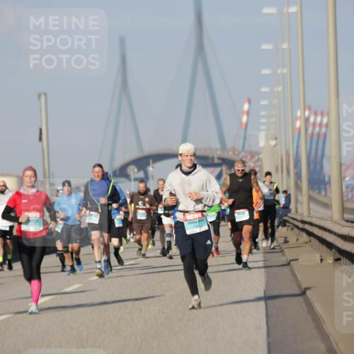 03.10.2025 - Köhlbrandbrückenlauf Jannik Wohlers http://msf.ph/oto/9082113 03.10.2025 09:54:56 Position 3 1544 meine-sportfotos.de