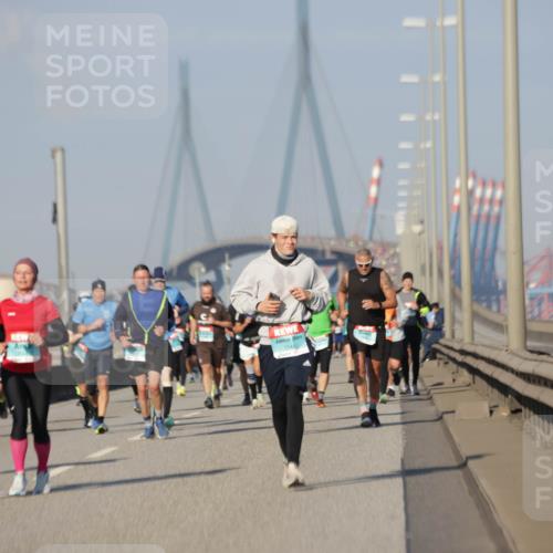 03.10.2025 - Köhlbrandbrückenlauf Jannik Wohlers http://msf.ph/oto/9082129 03.10.2025 09:54:56 Position 3 1544 meine-sportfotos.de