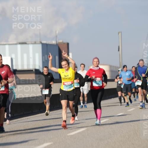03.10.2025 - Köhlbrandbrückenlauf Jannik Wohlers http://msf.ph/oto/9082138 03.10.2025 09:54:57 Position 3 747, 3334 meine-sportfotos.de
