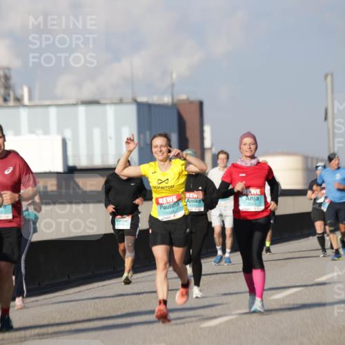 03.10.2025 - Köhlbrandbrückenlauf Jannik Wohlers http://msf.ph/oto/9082213 03.10.2025 09:54:58 Position 3 3068, 3334, 1747, 3524 meine-sportfotos.de