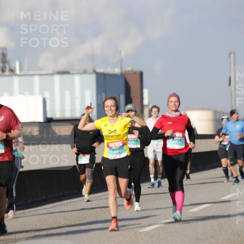 03.10.2025 - Köhlbrandbrückenlauf Jannik Wohlers http://msf.ph/oto/9082217 03.10.2025 09:54:58 Position 3 1747, 3334, 3524 meine-sportfotos.de