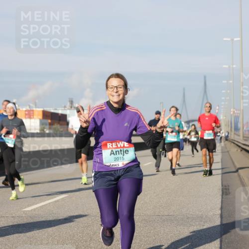 03.10.2025 - Köhlbrandbrückenlauf Jannik Wohlers http://msf.ph/oto/9082723 03.10.2025 09:55:17 Position 3 2015 meine-sportfotos.de