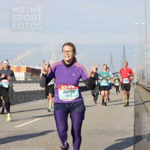 03.10.2025 - Köhlbrandbrückenlauf Jannik Wohlers http://msf.ph/oto/9082726 03.10.2025 09:55:17 Position 3 2015 meine-sportfotos.de
