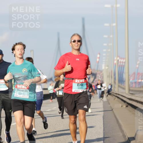 03.10.2025 - Köhlbrandbrückenlauf Jannik Wohlers http://msf.ph/oto/9082754 03.10.2025 09:55:19 Position 3 1605, 3200, 3201 meine-sportfotos.de