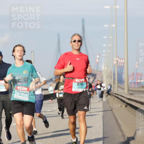 03.10.2025 - Köhlbrandbrückenlauf Jannik Wohlers http://msf.ph/oto/9082759 03.10.2025 09:55:19 Position 3 1605, 3200, 3201 meine-sportfotos.de