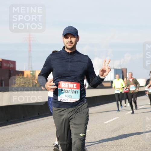 03.10.2025 - Köhlbrandbrückenlauf Jannik Wohlers http://msf.ph/oto/9082875 03.10.2025 09:55:23 Position 3 1605 meine-sportfotos.de