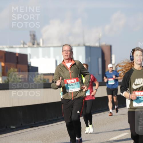 03.10.2025 - Köhlbrandbrückenlauf Jannik Wohlers http://msf.ph/oto/9082915 03.10.2025 09:55:24 Position 3 1631 meine-sportfotos.de