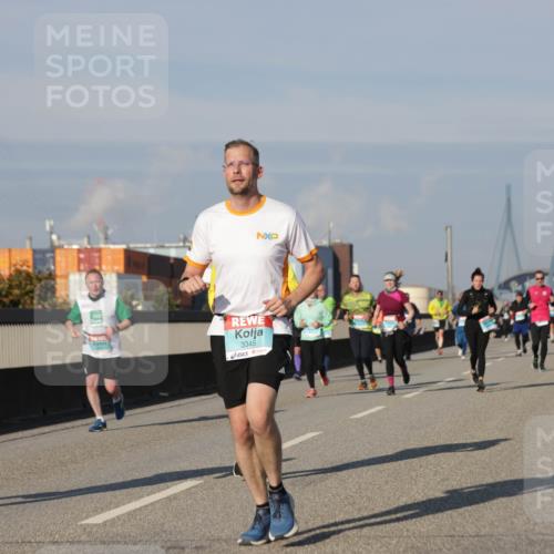 03.10.2025 - Köhlbrandbrückenlauf Jannik Wohlers http://msf.ph/oto/9083154 03.10.2025 09:55:37 Position 3 1801, 3345 meine-sportfotos.de