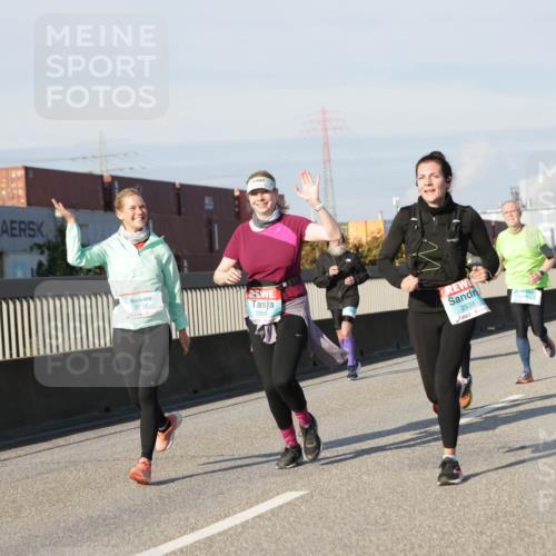 03.10.2025 - Köhlbrandbrückenlauf Jannik Wohlers http://msf.ph/oto/9083290 03.10.2025 09:55:43 Position 3 3717, 1568, 2939 meine-sportfotos.de