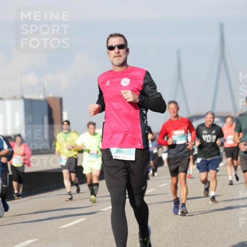 03.10.2025 - Köhlbrandbrückenlauf Jannik Wohlers http://msf.ph/oto/9083369 03.10.2025 09:55:46 Position 3 2941 meine-sportfotos.de