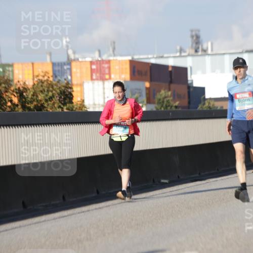 03.10.2025 - Köhlbrandbrückenlauf Jannik Wohlers http://msf.ph/oto/9083606 03.10.2025 09:55:55 Position 3 3197, 3124 meine-sportfotos.de