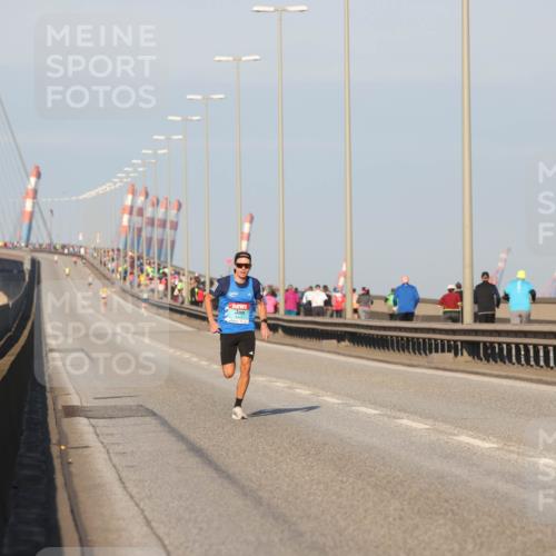 03.10.2025 - Köhlbrandbrückenlauf Lena Gebhardt http://msf.ph/oto/9095418 03.10.2025 09:32:15 Position 2  meine-sportfotos.de