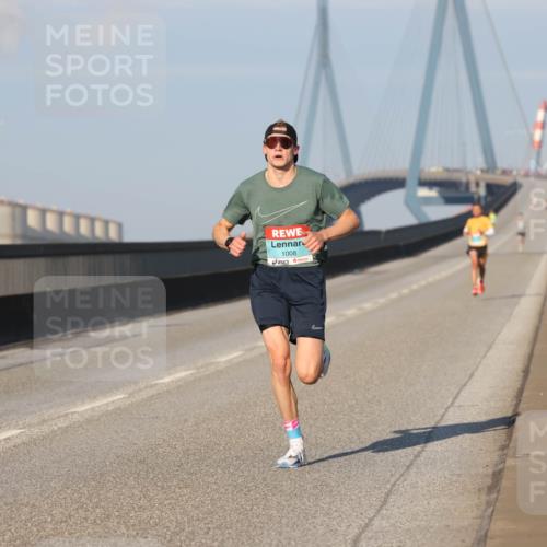 03.10.2025 - Köhlbrandbrückenlauf Lena Gebhardt http://msf.ph/oto/9096229 03.10.2025 09:33:03 Position 2 1008 meine-sportfotos.de