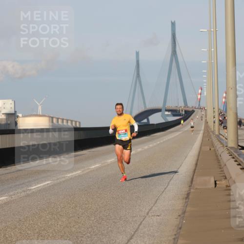 03.10.2025 - Köhlbrandbrückenlauf Lena Gebhardt http://msf.ph/oto/9096559 03.10.2025 09:33:14 Position 2  meine-sportfotos.de