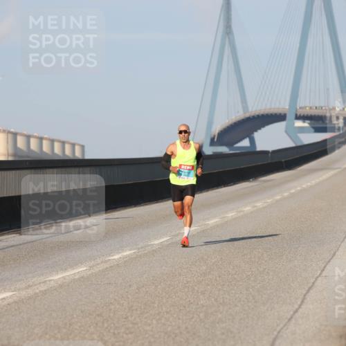 03.10.2025 - Köhlbrandbrückenlauf Lena Gebhardt http://msf.ph/oto/9097710 03.10.2025 09:34:00 Position 2  meine-sportfotos.de