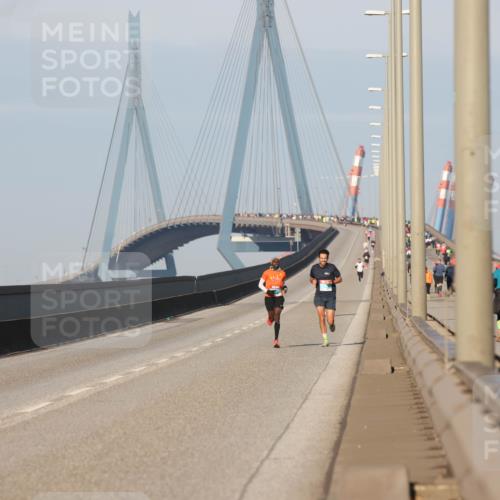 03.10.2025 - Köhlbrandbrückenlauf Lena Gebhardt http://msf.ph/oto/9098013 03.10.2025 09:34:11 Position 2  meine-sportfotos.de