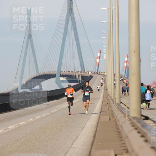 03.10.2025 - Köhlbrandbrückenlauf Lena Gebhardt http://msf.ph/oto/9098068 03.10.2025 09:34:13 Position 2  meine-sportfotos.de