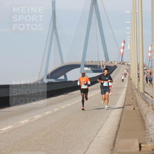 03.10.2025 - Köhlbrandbrückenlauf Lena Gebhardt http://msf.ph/oto/9098123 03.10.2025 09:34:16 Position 2  meine-sportfotos.de