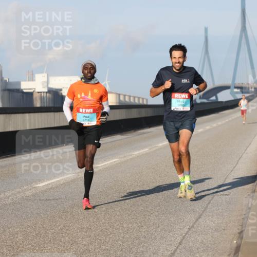 03.10.2025 - Köhlbrandbrückenlauf Lena Gebhardt http://msf.ph/oto/9098411 03.10.2025 09:34:26 Position 2 3714, 3760 meine-sportfotos.de