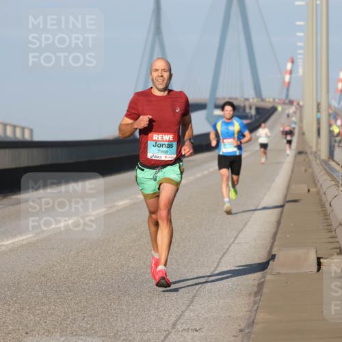 03.10.2025 - Köhlbrandbrückenlauf Lena Gebhardt http://msf.ph/oto/9099501 03.10.2025 09:35:31 Position 2 2968 meine-sportfotos.de