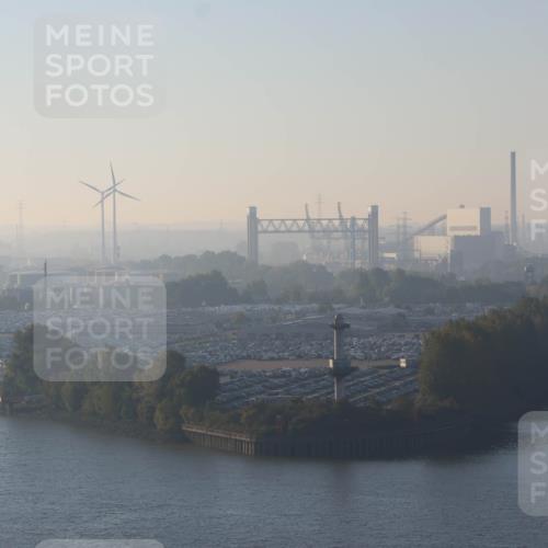 03.10.2025 - Köhlbrandbrückenlauf Strokosch-Dieckow http://msf.ph/oto/9099666 03.10.2025 09:09:32 Position 1  meine-sportfotos.de