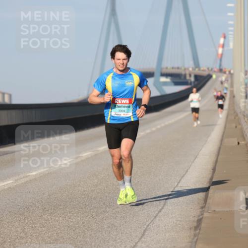 03.10.2025 - Köhlbrandbrückenlauf Lena Gebhardt http://msf.ph/oto/9099687 03.10.2025 09:35:34 Position 2 3304 meine-sportfotos.de