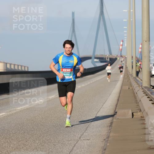 03.10.2025 - Köhlbrandbrückenlauf Lena Gebhardt http://msf.ph/oto/9099756 03.10.2025 09:35:35 Position 2 3304 meine-sportfotos.de