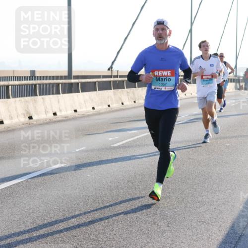 03.10.2025 - Köhlbrandbrückenlauf Strokosch-Dieckow http://msf.ph/oto/9100418 03.10.2025 09:18:47 Position 1 1057, 1 meine-sportfotos.de