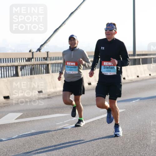 03.10.2025 - Köhlbrandbrückenlauf Strokosch-Dieckow http://msf.ph/oto/9100621 03.10.2025 09:19:25 Position 1 1007, 1034 meine-sportfotos.de