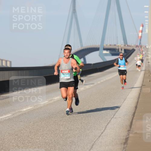 03.10.2025 - Köhlbrandbrückenlauf Lena Gebhardt http://msf.ph/oto/9101102 03.10.2025 09:36:29 Position 2 1022 meine-sportfotos.de