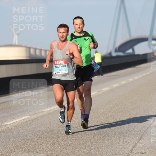 03.10.2025 - Köhlbrandbrückenlauf Lena Gebhardt http://msf.ph/oto/9101255 03.10.2025 09:36:32 Position 2 1022 meine-sportfotos.de